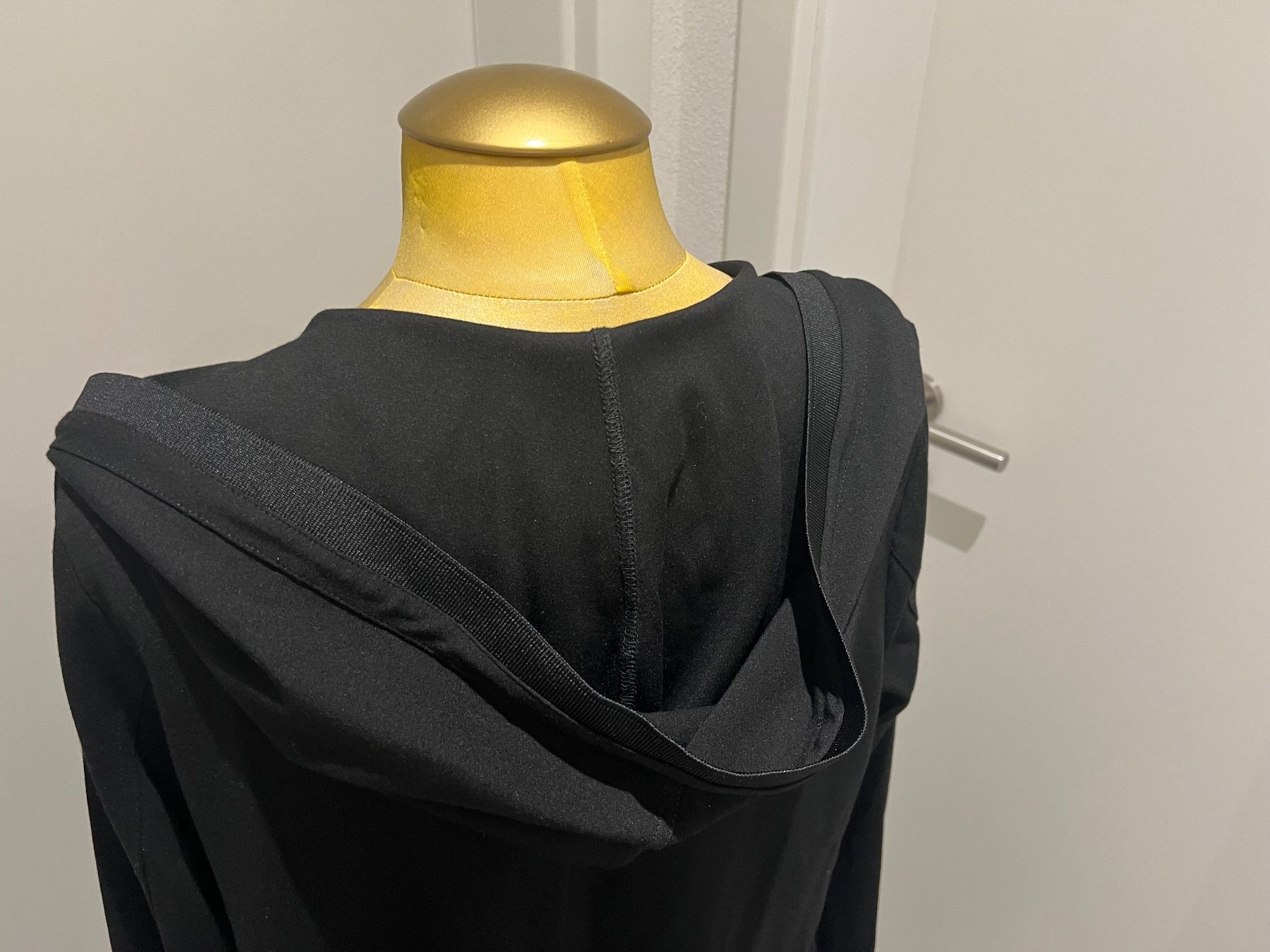 Nile Gilet & Giacche senza maniche: Nile - Long gilet à capuche - noir - M – Nuovo (secondo la descrizione) da Mézières FR venduto da Daisy16 5