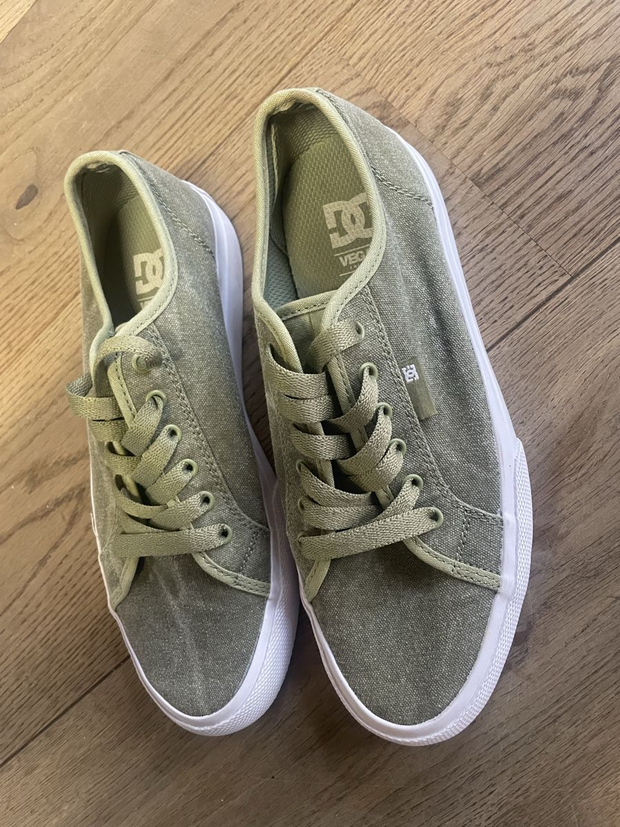 DC shoes Scarpe da uomo: Chaussure DC Shoes verte – Usato da Pâquier-Montbarry venduto da mir_687p 1