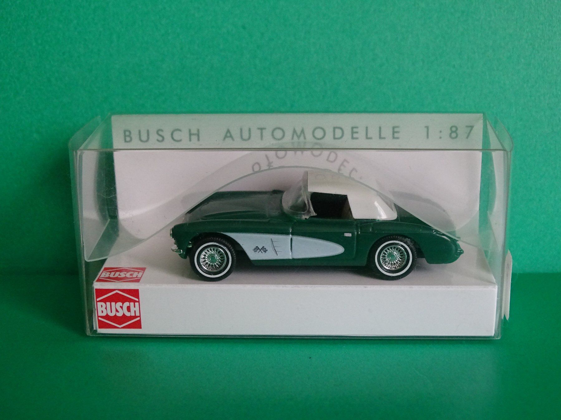Busch Modellini d'auto: Chevrolet Corvette von Busch 1/87 – Nuovo e nell'imballaggio originale da Bretzwil venduto da Meex 3