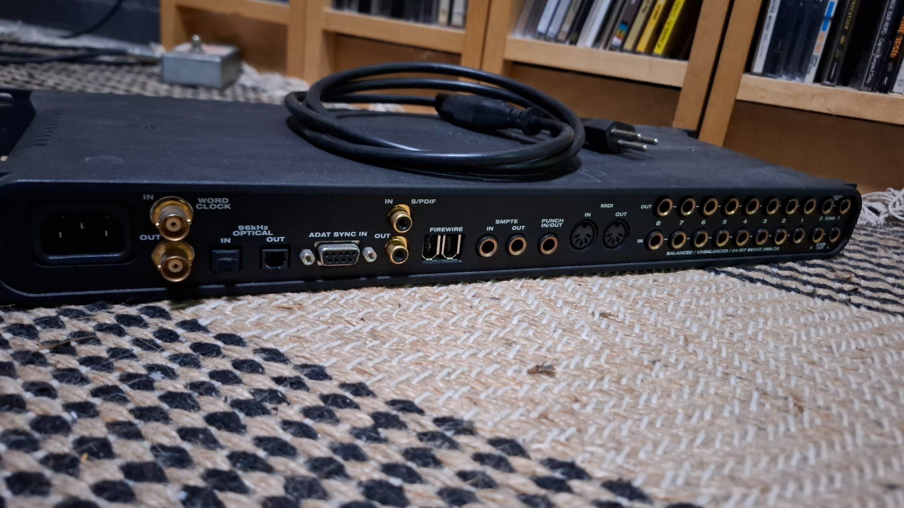 Attrezzatura per studi di registrazione: Motu 828 MkII Firewire – Usato da Assens venduto da ste_l8gk 1