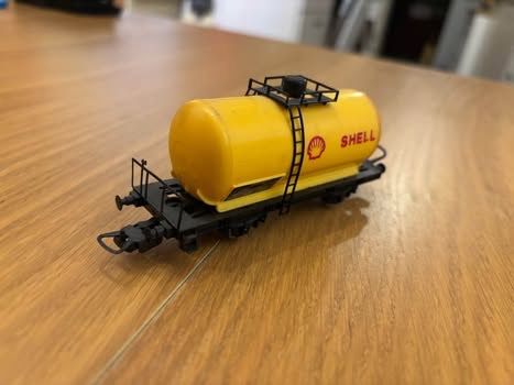 Lima Trains électriques: Wagon lima Shell – D'occasion à Orbe par car_8grw 1