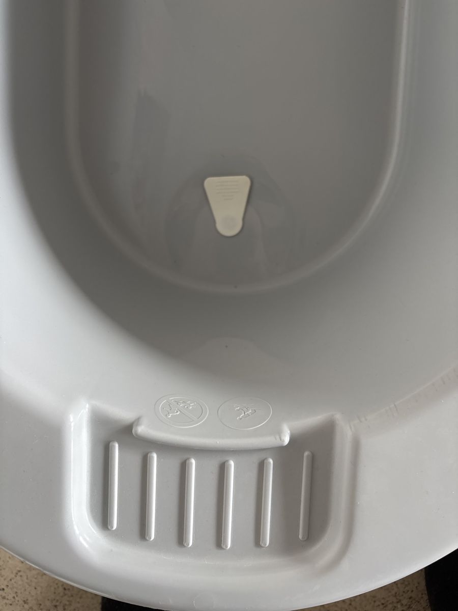 Vasche da bagno: Baby Badewanne Bebejou – Usato da Zürich venduto da Petr_Kravnik 1