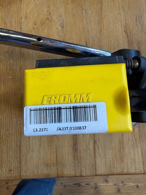 Tutti gli attrezzi: cercleuse manuelle professionell pour feuillard acier – Nuovo (secondo la descrizione) da Estavayer-Le-lac venduto da JDB_SP 4