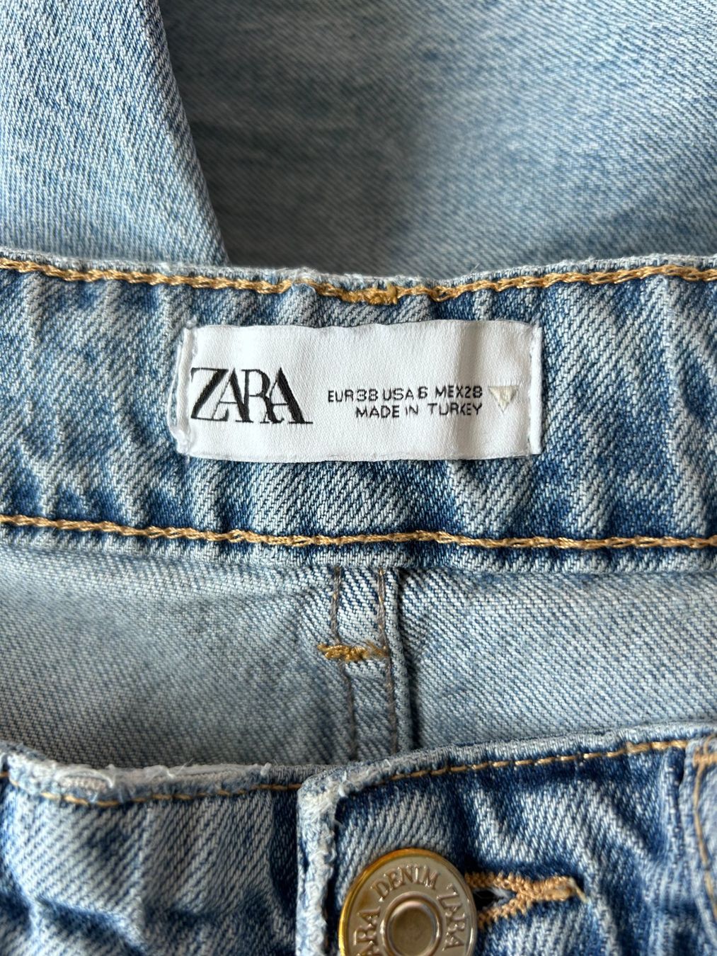 Zara Jeans: Zara Jeans – Usato da St. Gallen venduto da look-twice 3