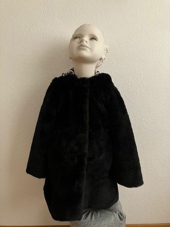 Manteau d'hiver noir en fausse fourrure, taille 4 ans