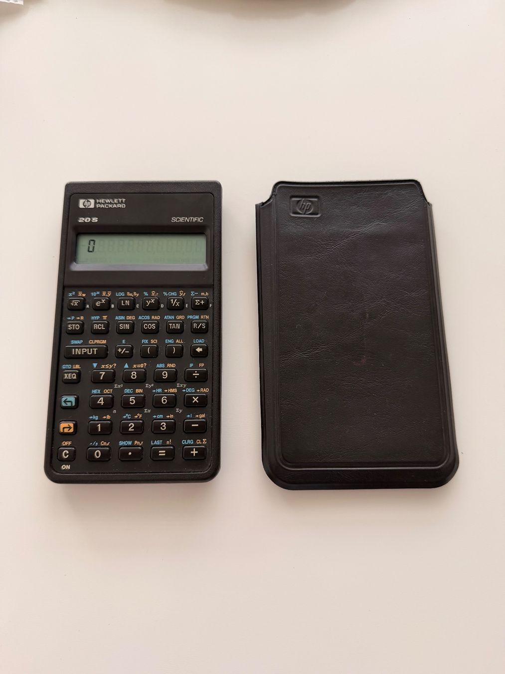Hewlett Packard Calculatrices: Taschenrechner HP 20S Scientific mit Hülle – D'occasion à Frenkendorf par Le_Icemelon