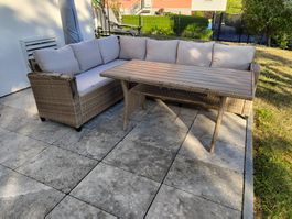 Loungegruppe Rattanoptik mit Tisch