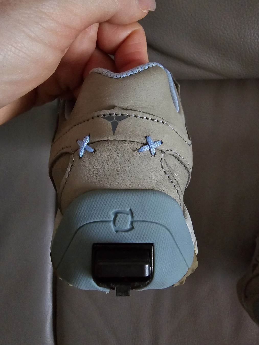 Scarpe da donna: Wanderschuhe – Usato da Schlieren venduto da all_bww8 3
