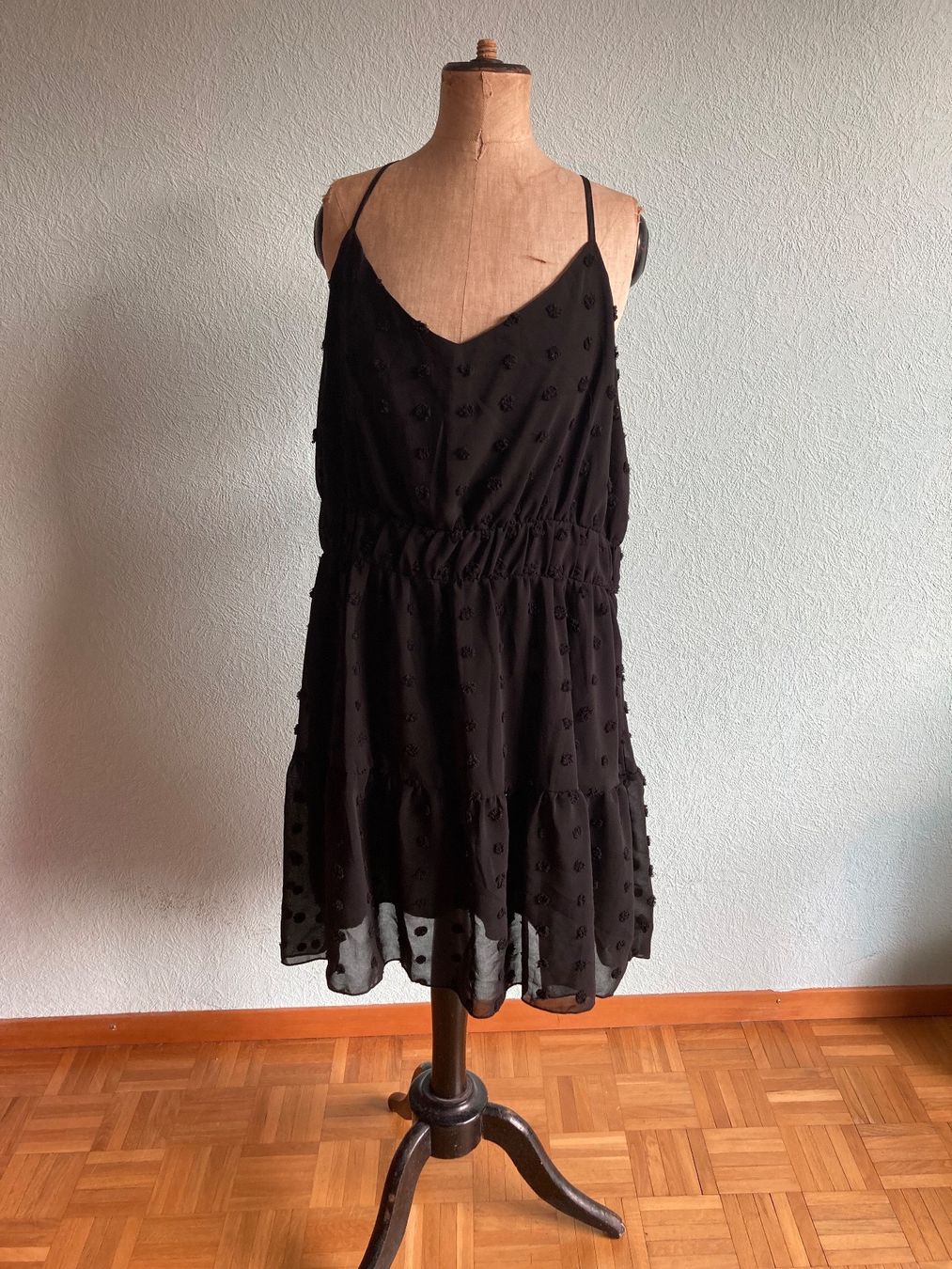 Kleider: Robe noire T 44 – Gebraucht aus Genève von ct_fqr8
