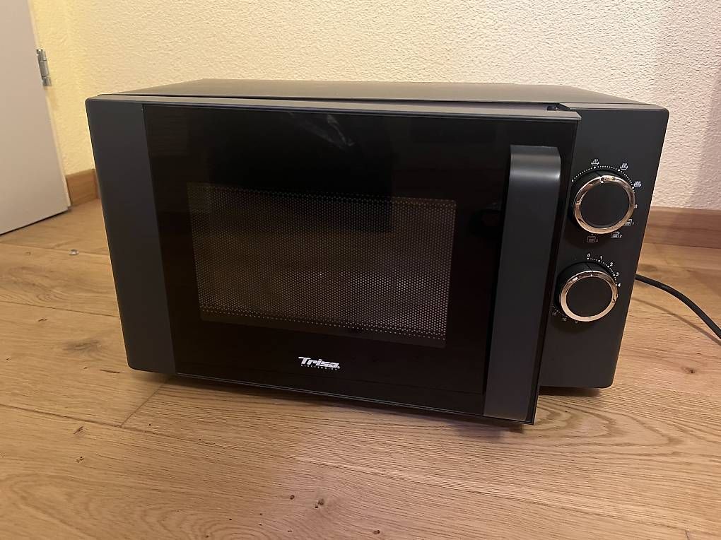 Elettrodomestici da cucina: Trisa Micro Grill 20L Microwave - Brand New – Usato da Herrliberg venduto da jes_ytm2 1
