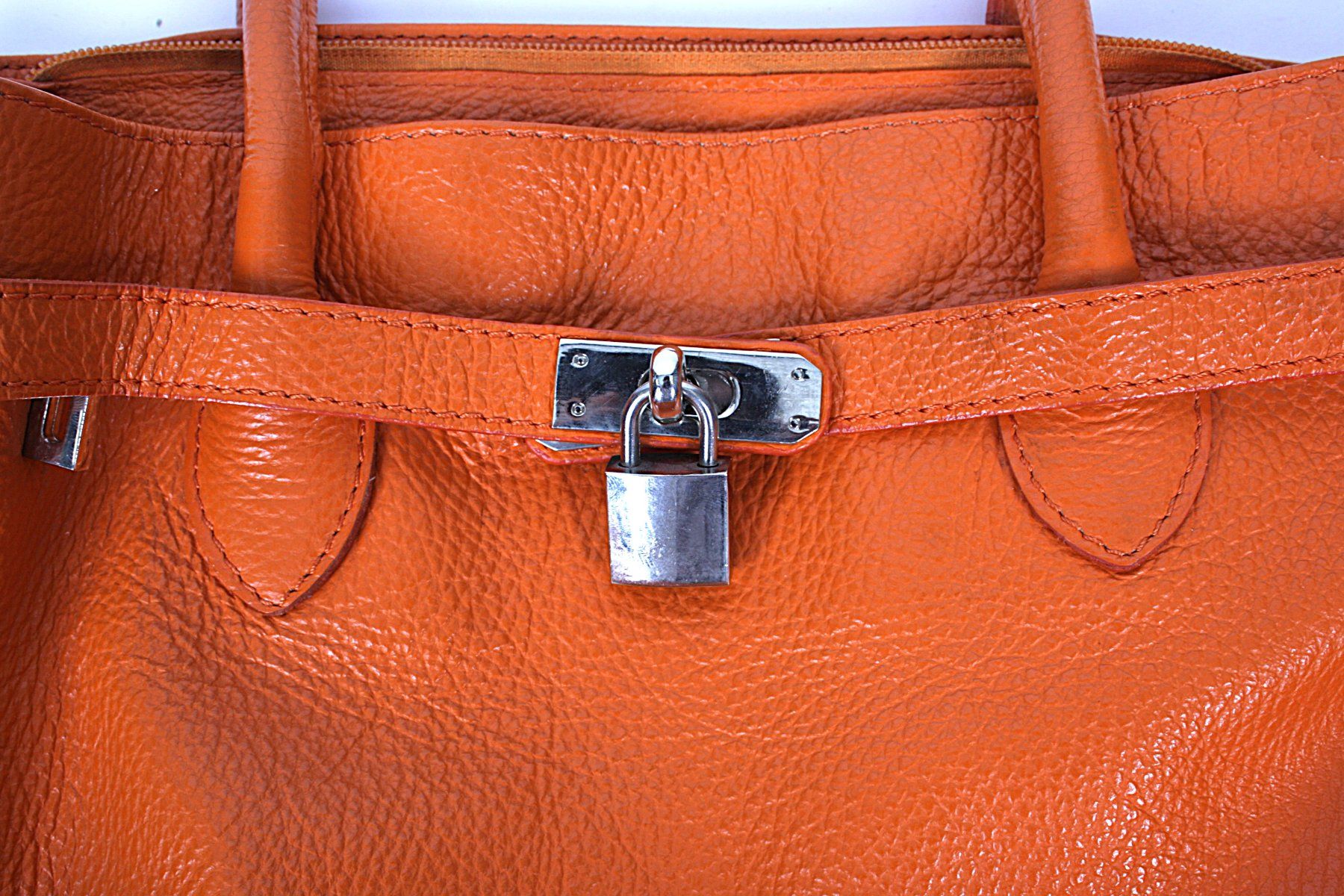 Sacs femmes: GENUINE Leder Tasche Orange – D'occasion à Zollikofen par Restwert_Zollikofen 3
