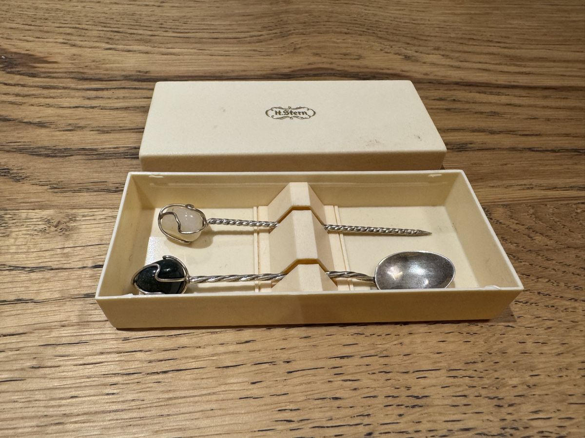 Set di posate: Vintage Cocktail Set Löffel und Olivenpicker – Usato da Balsthal venduto da Narulya 1