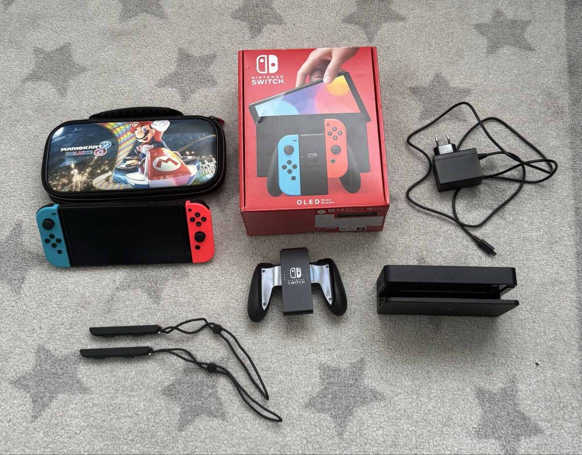 Nintendo Console: Nintendo Switch – Usato da Fehraltorf venduto da Arag23