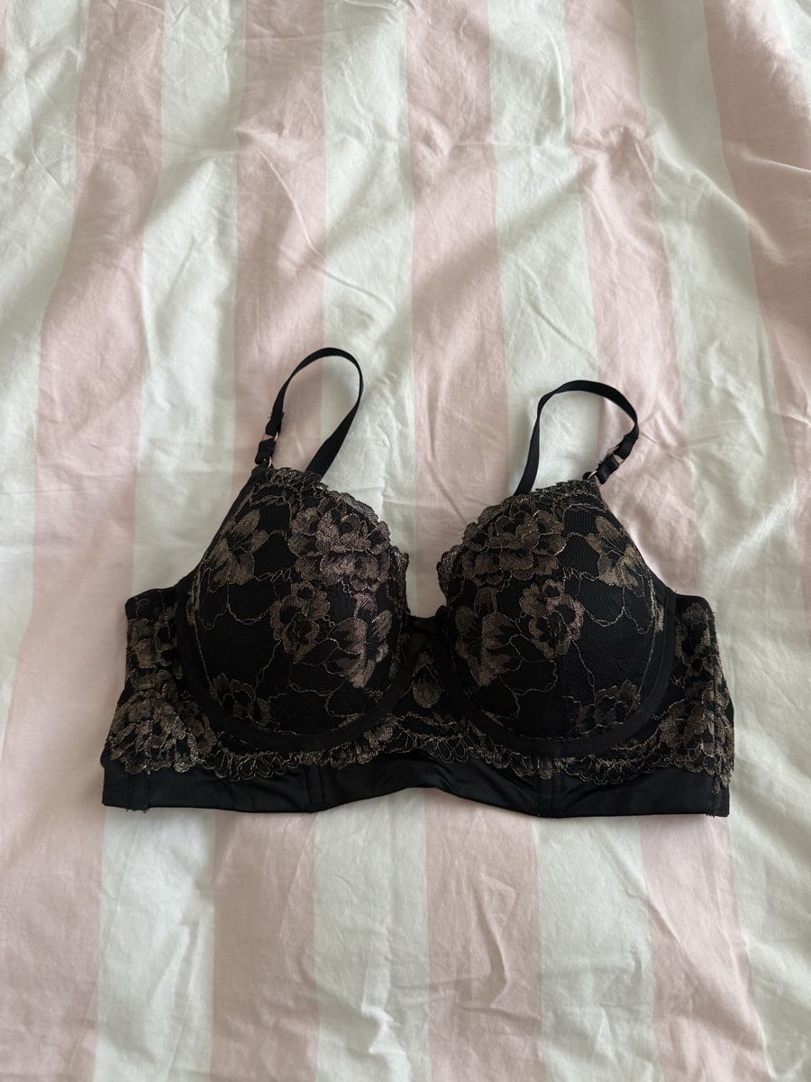 Hunkemöller Altra biancheria intima: Hunkemöller 80D BH – Usato da Wil SG venduto da xrnvani