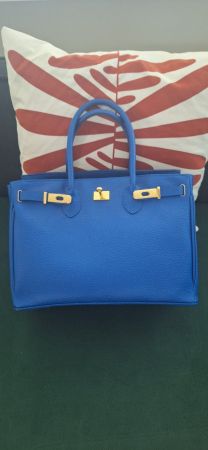 Blaue stylische Tasche