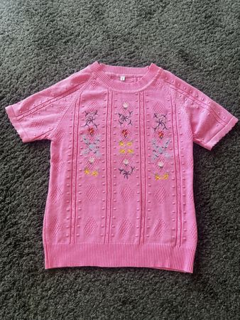 StrickShirt, Gr. S, Rosa mit Blumen  Stickerei🌸