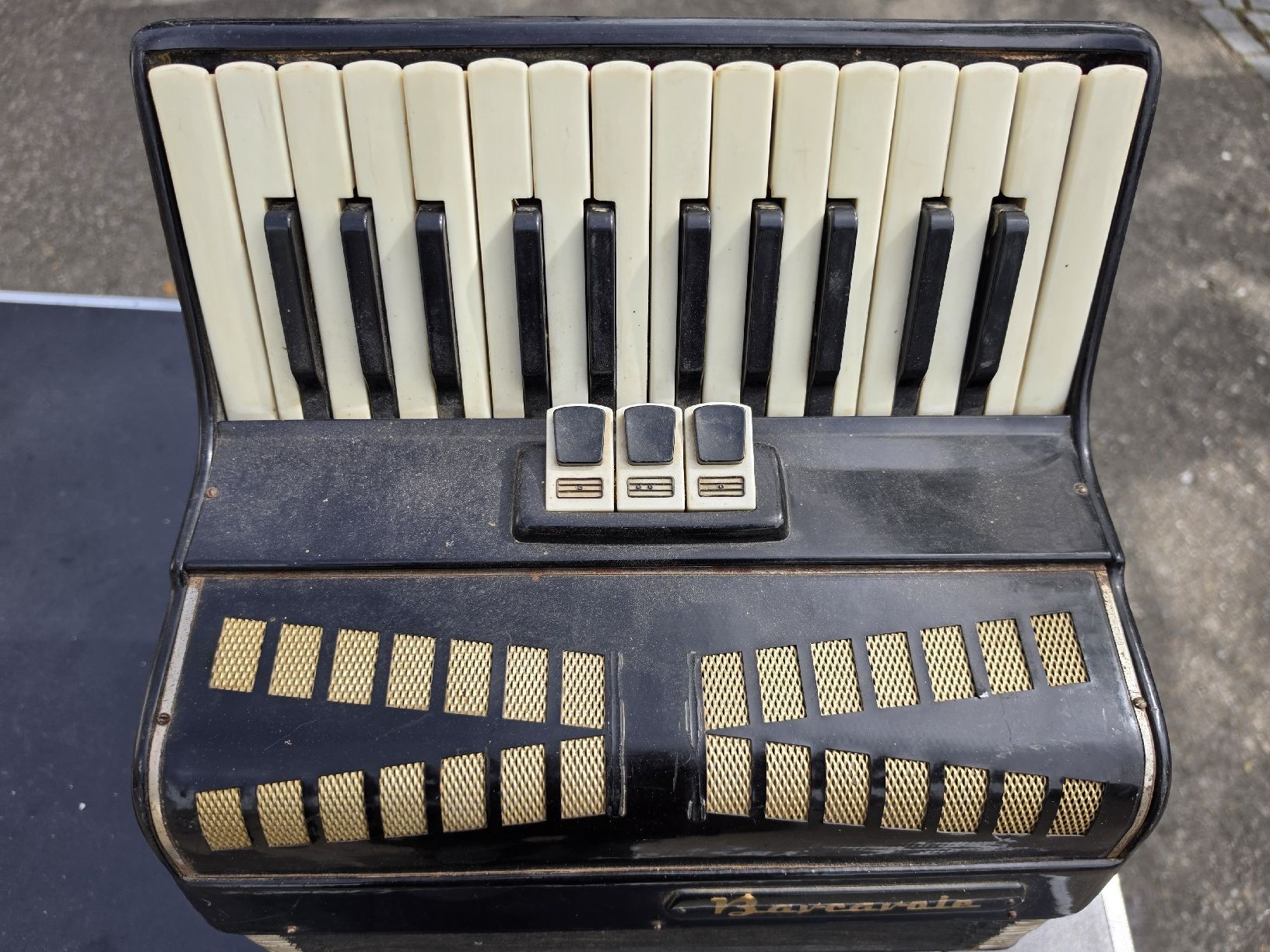 Instruments de musique: Akkordeon "Barcarole Studiosus", Vintage, – D'occasion à Mettlen par elios0888 2