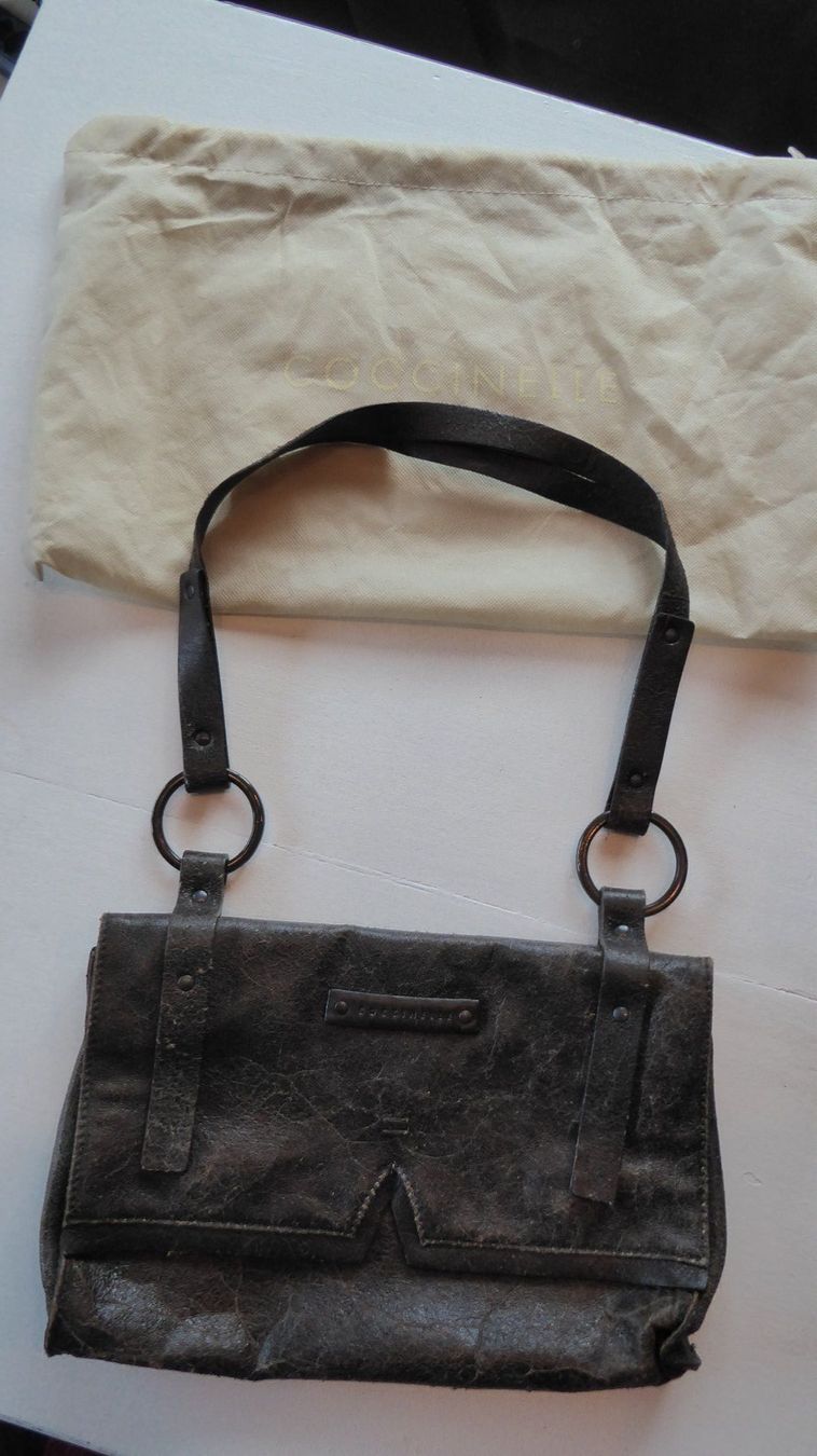 Coccinelle Borse da donna: Leder Handtasche  COCCINELLE Vintage – Usato da Sargans venduto da Benziner