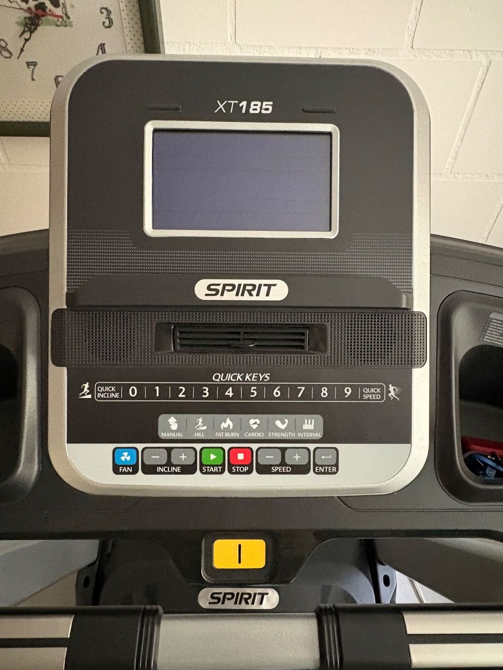 Hometrainer: SPIRIT XT185 Laufband – Usato da Zuzwil SG venduto da Zibu-3 1