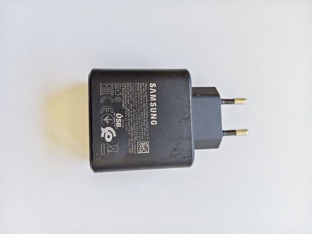 Samsung Caricabatterie: Samsung 45W USB-C Schnellladegerät – Usato da Düdingen venduto da Yvu2k
