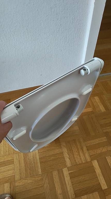 WC: Duravit WC-Ring / Starck 2 – Usato da Bern venduto da brueggu