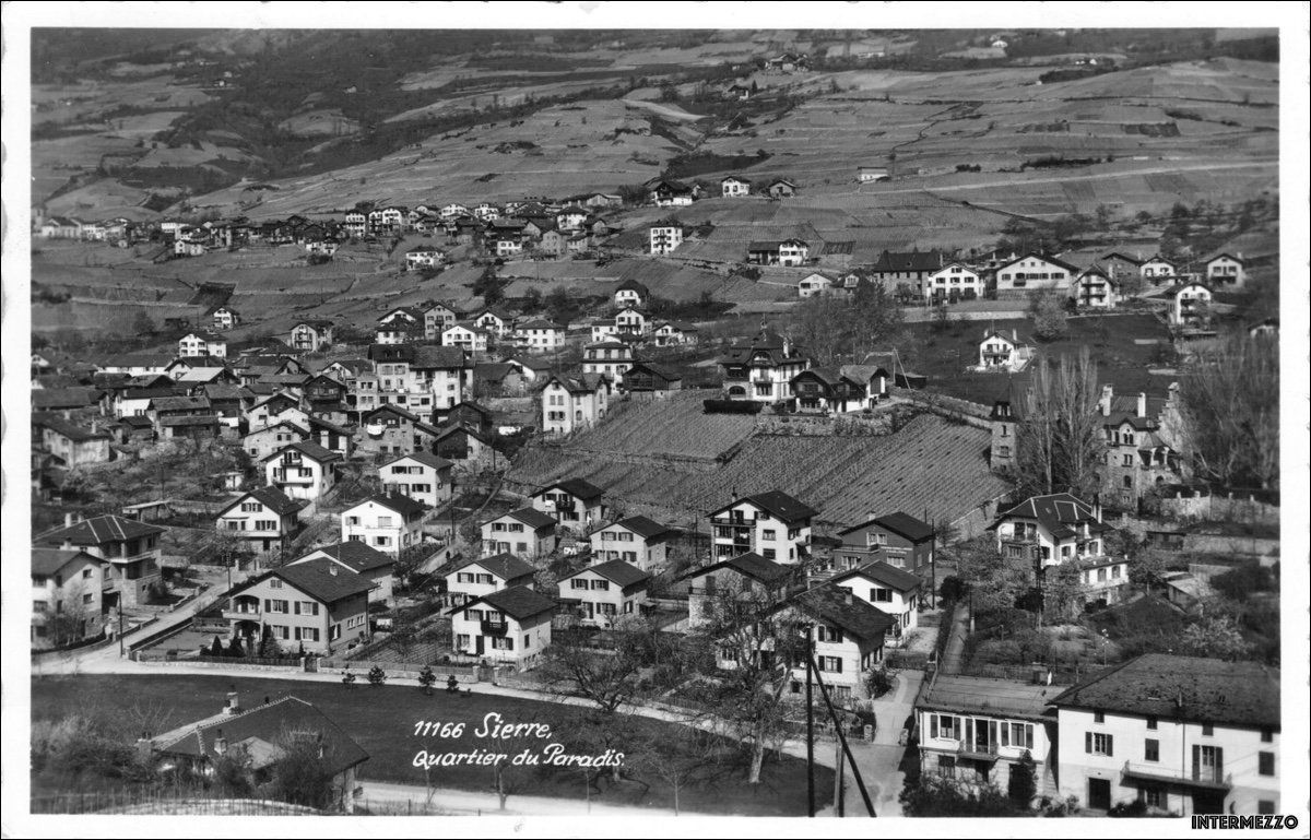 Cartoline postali: Sierre Siders VS // Quartier du Paradis – Usato da Basel venduto da intermezzo12