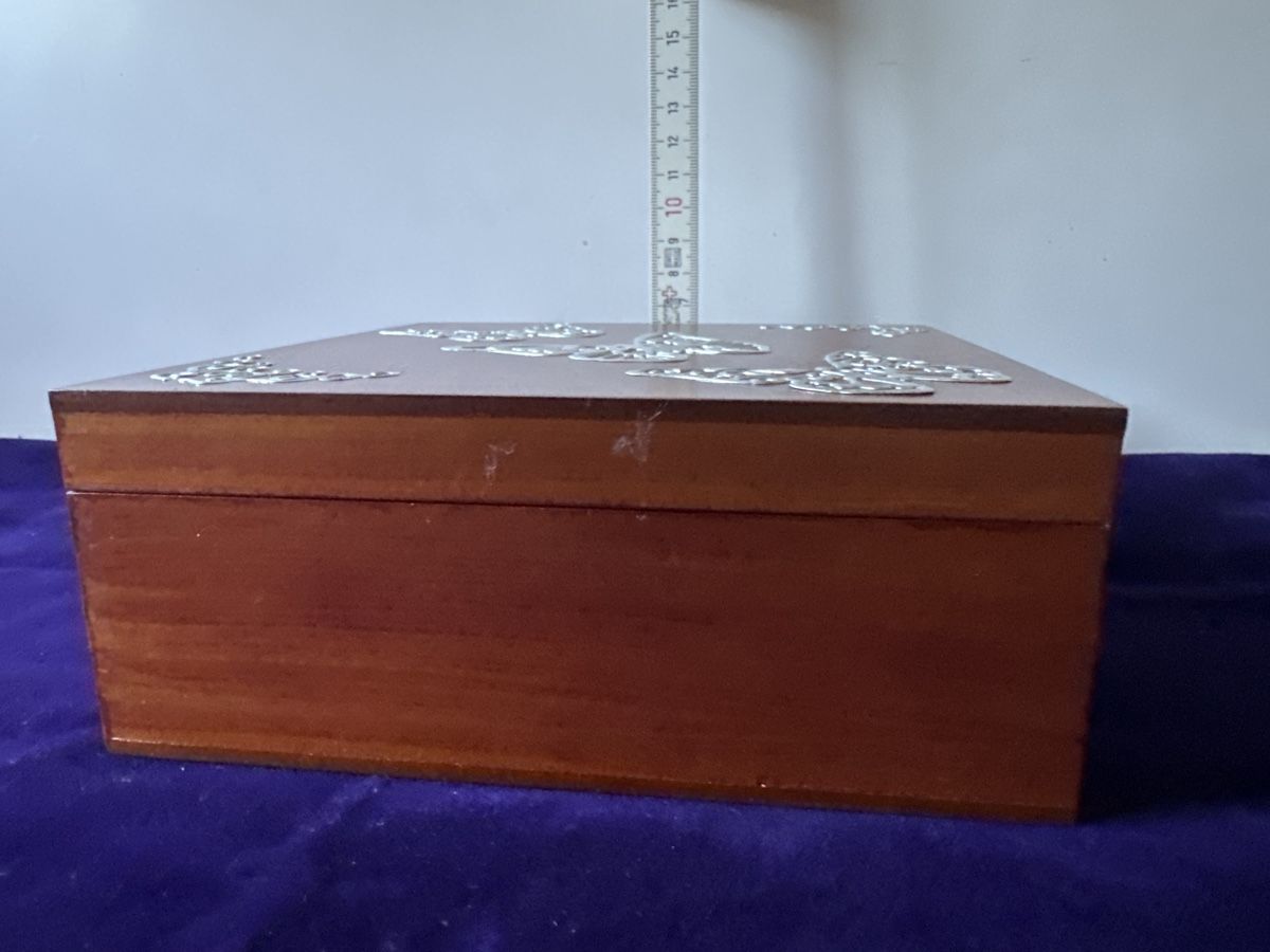 Coffrets à bijoux: Schmuckschatulle Schatulle Holz Etui mit 9 Fächern – D'occasion à Zürich par Chaeffeler 8