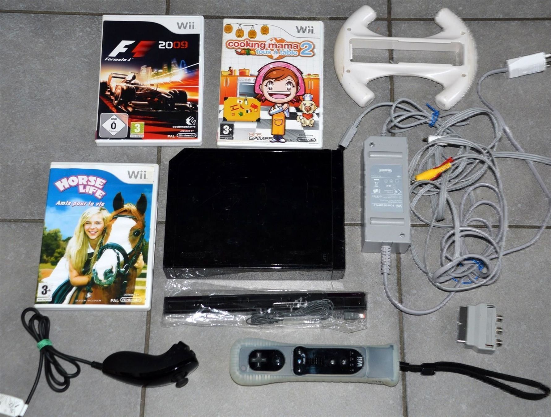 Nintendo Console: Nintendo Wii – Usato da Collonges venduto da arashee