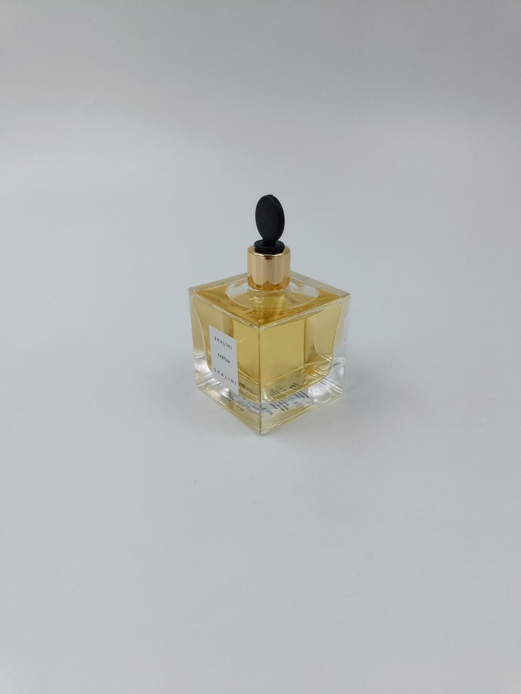 Parfums & Eau de Toilette: SHALINI EAU DE PARFUM " SHALINI ", 50ML – Neuf avec emballage d'origine à Luzern par EdiGem 3