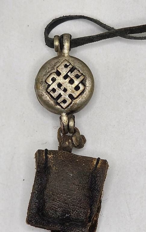Ciondoli: Glücksbringer - Amulett - Tibet – Usato da Basel venduto da Shankar 2
