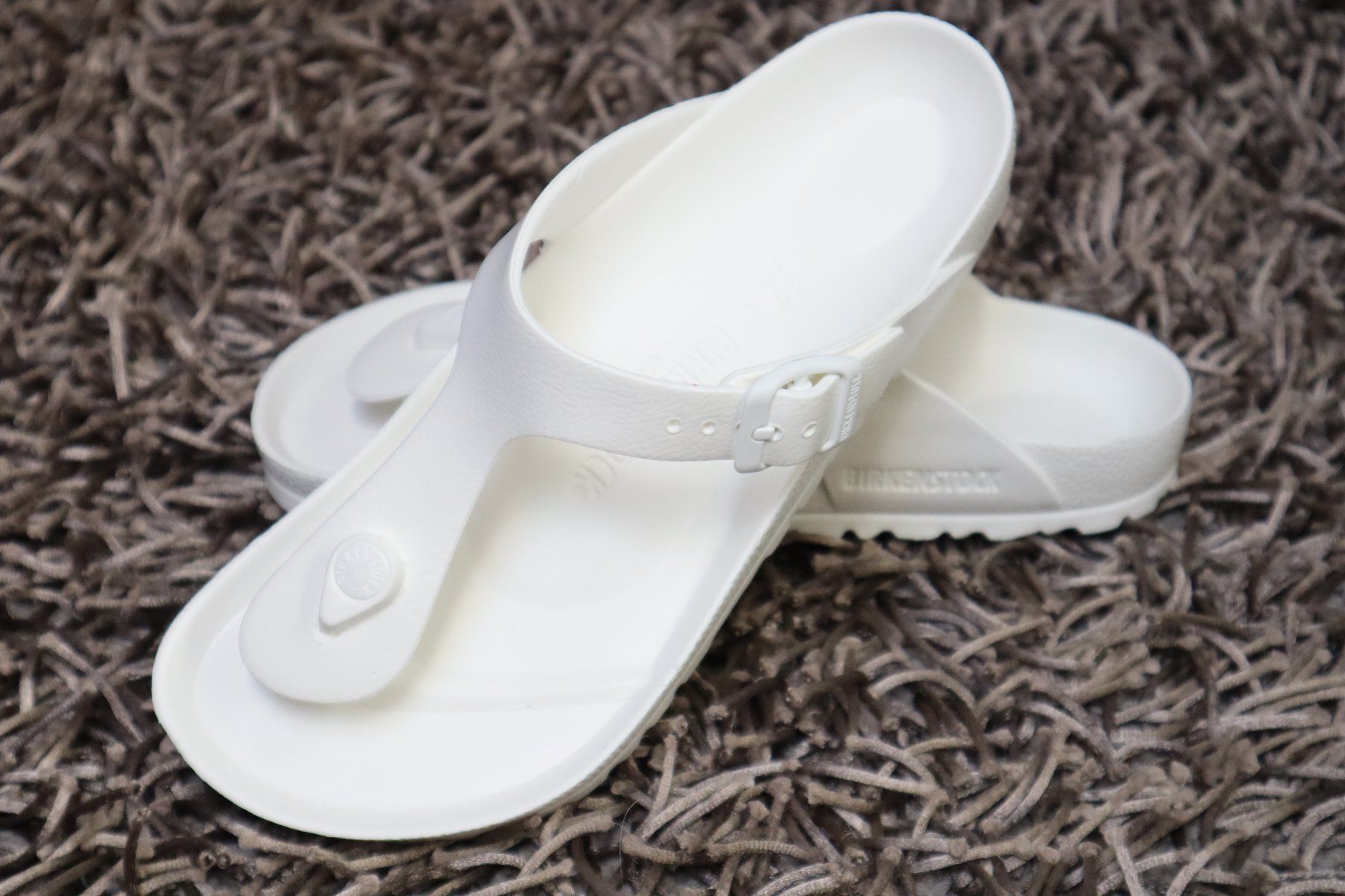 Birkenstock Herrenschuhe: Birkenstock, Gizeh EVA, Gr. 37, NEU – Neu und originalverpackt aus Wattwil von glueck 1