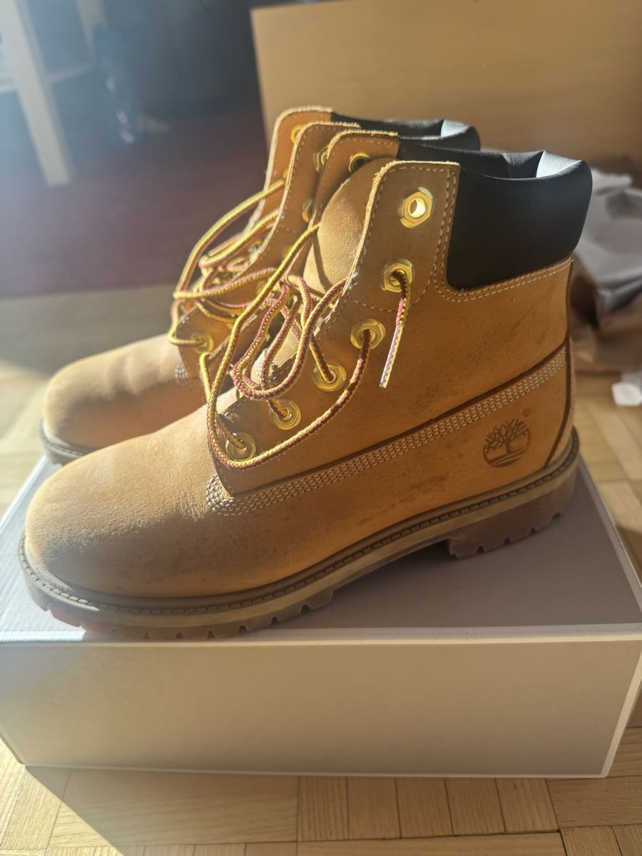 Timberland Scarpe da uomo: Timberland laced up ankle boots size 37 – Usato da Rehetobel venduto da cho_gbm9 2