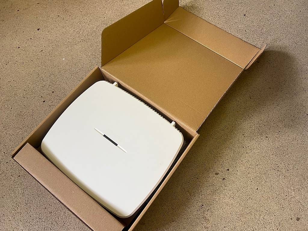 Sunrise Modems & Router: Sunrise Router – Gebraucht aus Zürich von adapters 1
