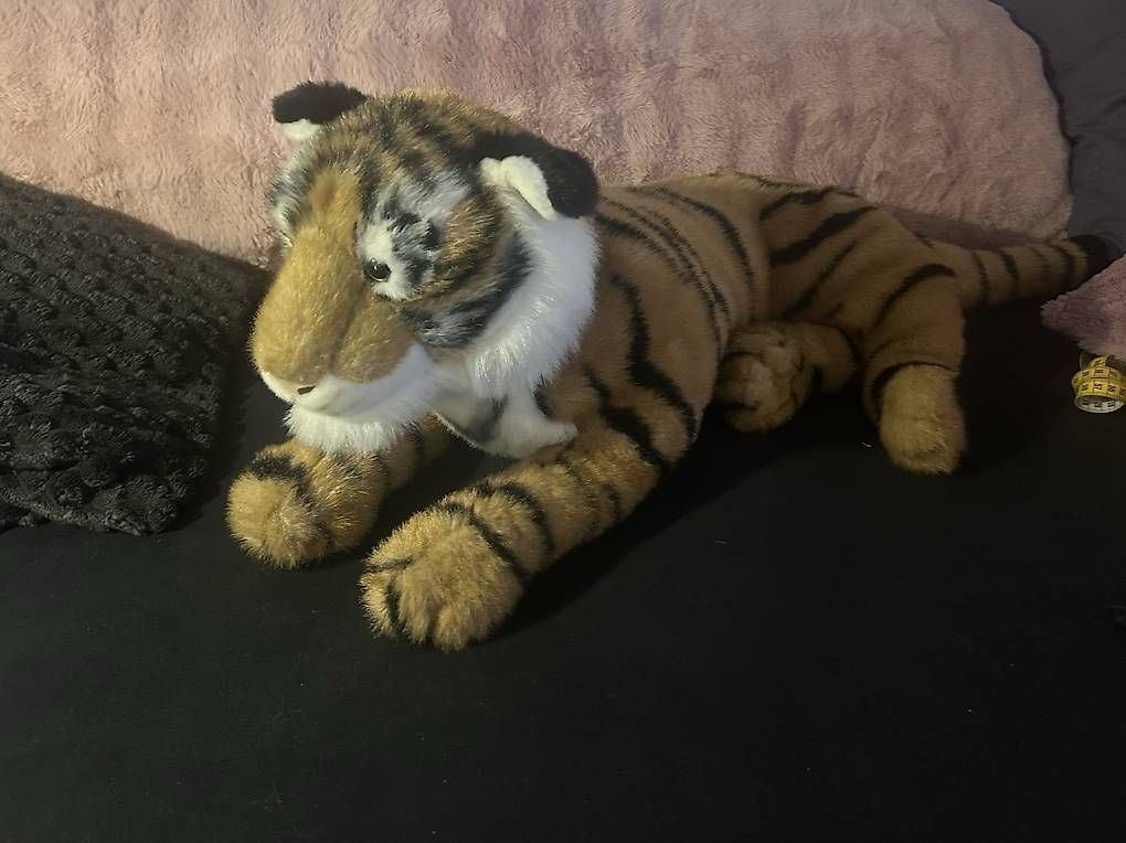 Spielzeuge: Kuscheltier Grosskatzen – Gebraucht aus Reinach BL von day_b5dr 2