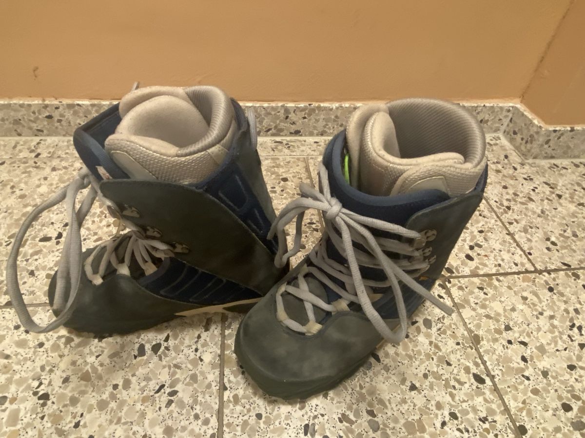 Burton Damenschuhe: Snowboardschuhe Burton, Damen Grösse 38 – Gebraucht aus Zürich von linlin02 1