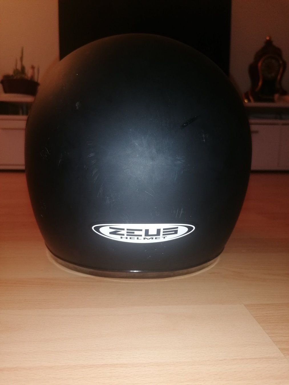 Helme & Visiere: Zeus Motorrad Helm Grösse S – Gebraucht aus Basel von nic_vr58 1