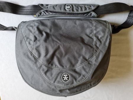 Crumpler grosse Umhängetasche