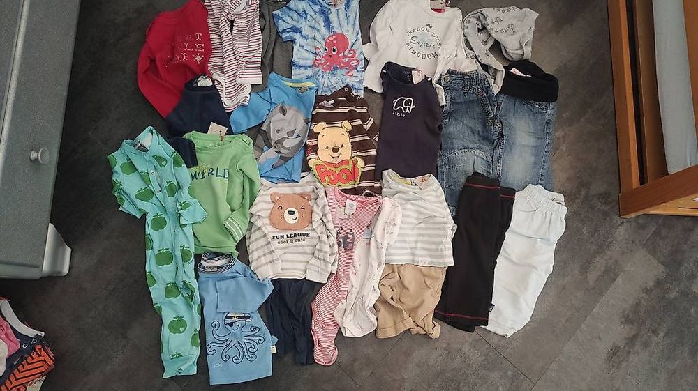 Ensembles coordonnés: Jungs Kleider Set Gr. 74 – D'occasion à Rueras par fscw