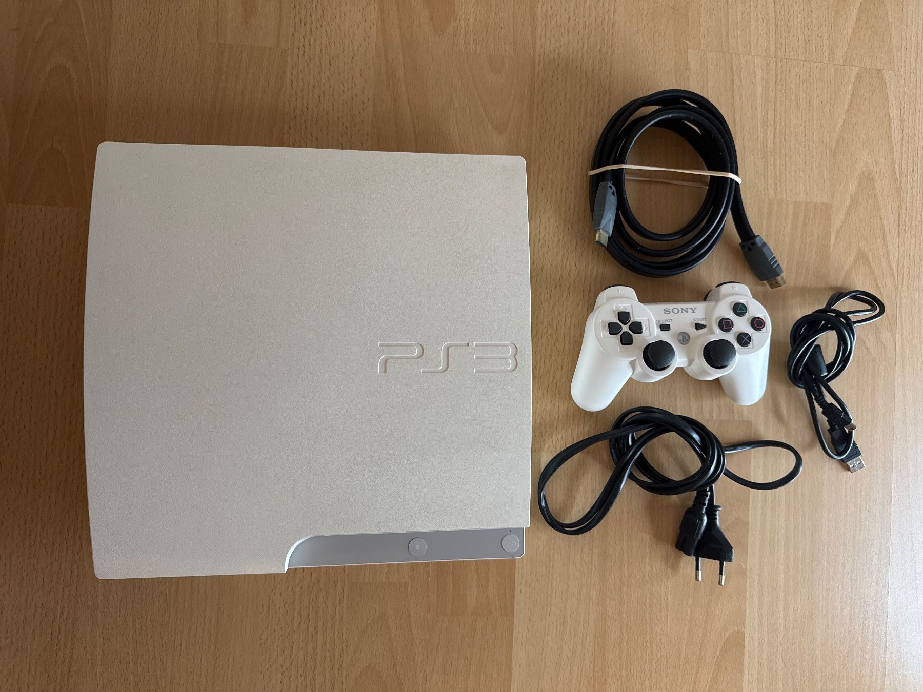 Sony Console: PS3 Slim weiss Konsole – Usato da St.gallen venduto da taduz