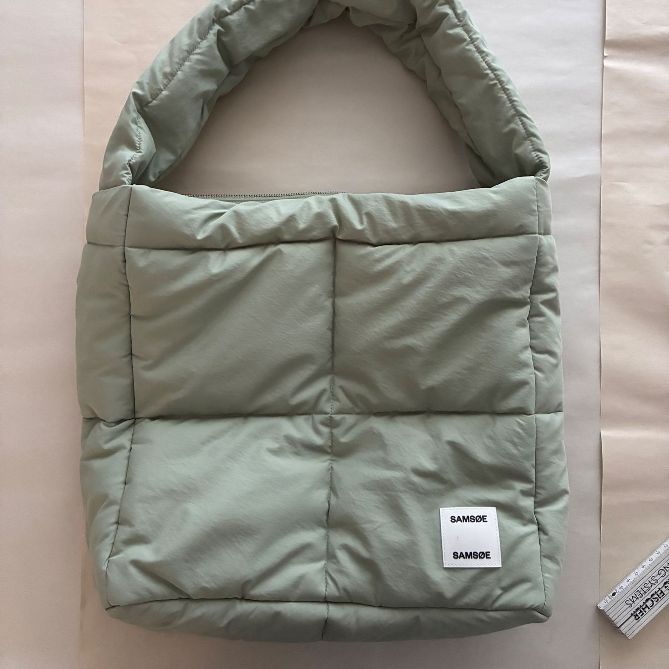 Samsøe Samsøe Sacs: Samsoe Samsoe Padded Bag Pufftasche salbeigrün – D'occasion à Bern par wayneswiss