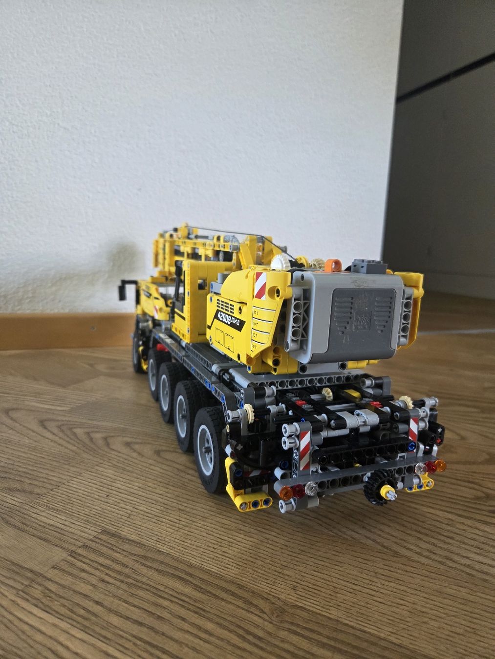 Lego Kit di costruzioni: LEGO Technic Mobiler Schwerlastkran 42009 – Usato da Ebikon venduto da severin.froehlich 4