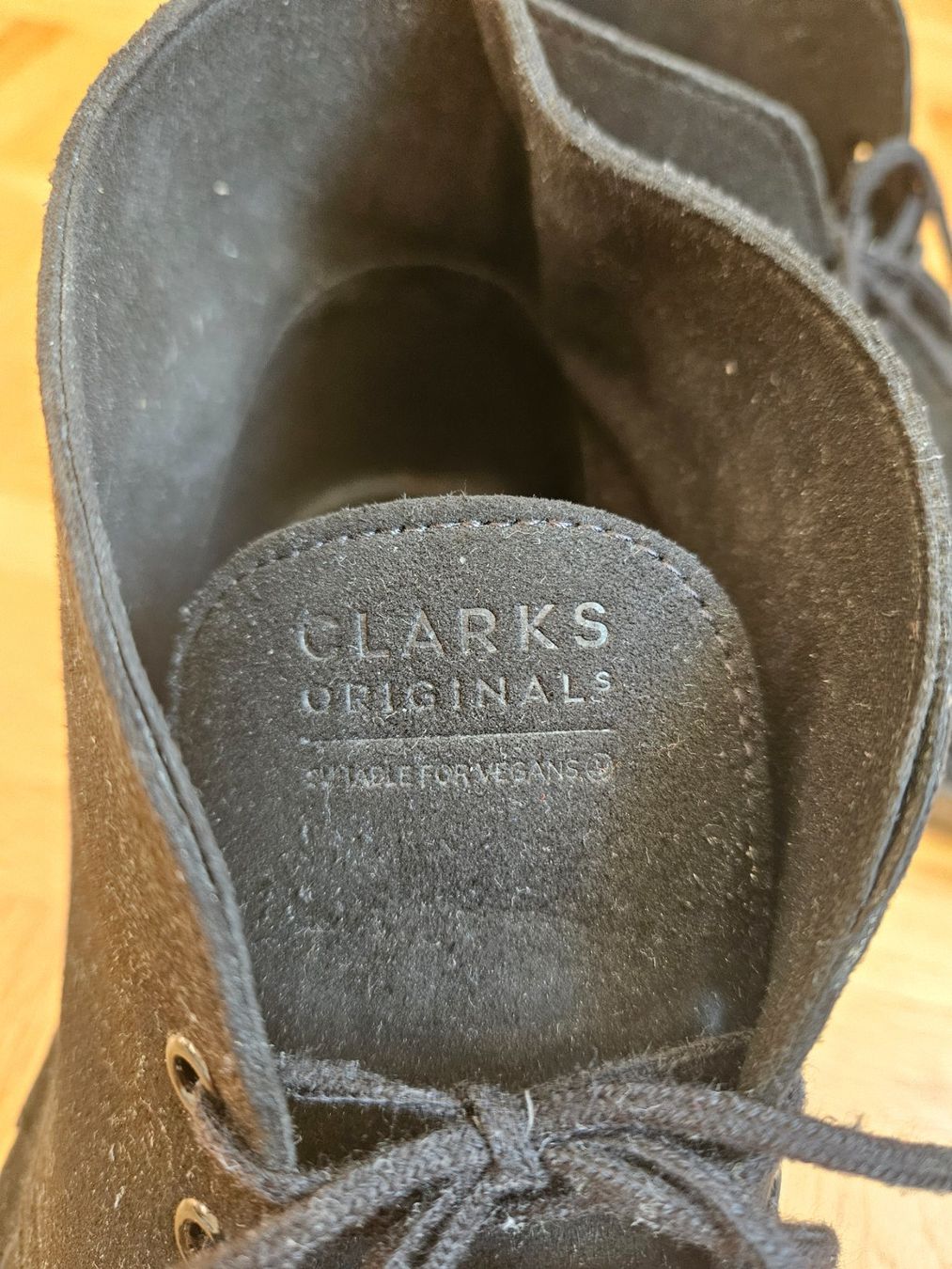 Clarks Scarpe da uomo: Original Clarks Desert Boots 41.5 Vegan – Usato da Liebefeld venduto da manyawoods 4