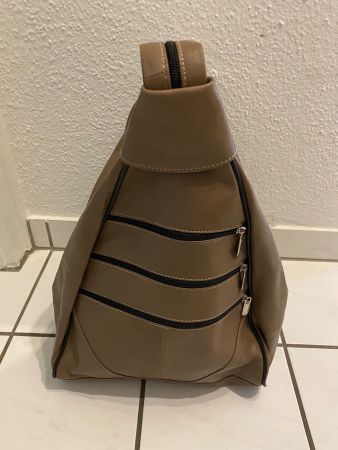 Sale 🎉Lederhandtasche/Rucksack