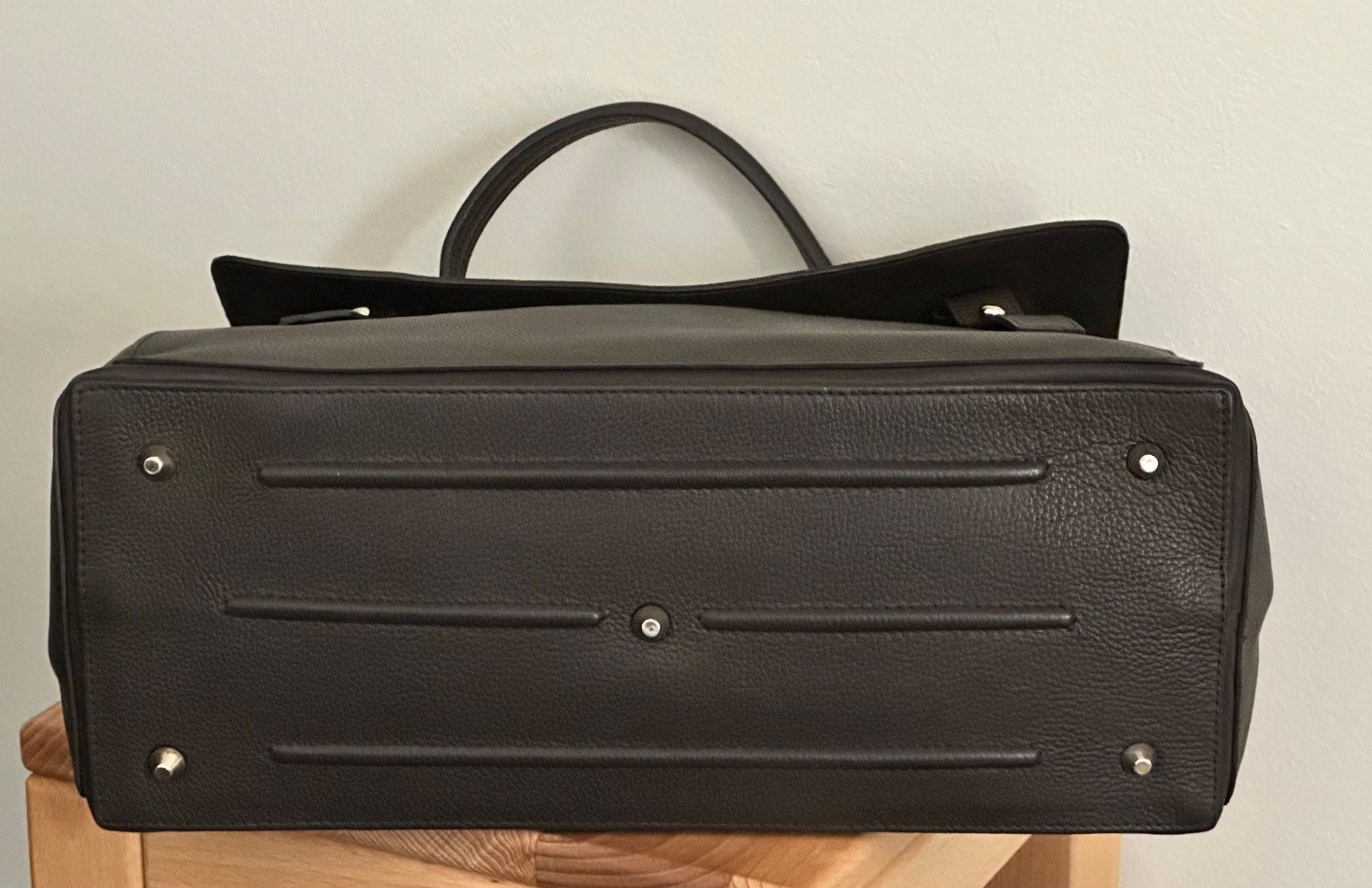 Borse da donna: Leder Hand/Akten Tasche – Usato da Basel venduto da Katharina520741 4