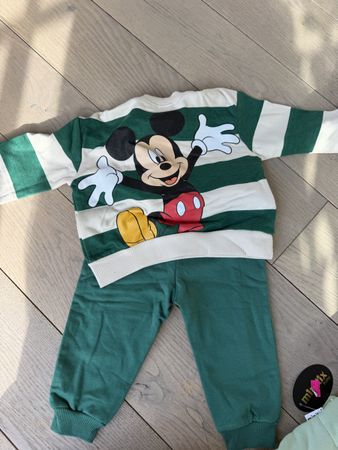 Disney Mickey Mouse Baby Set Pullover & Jogginghose (Sinsay)