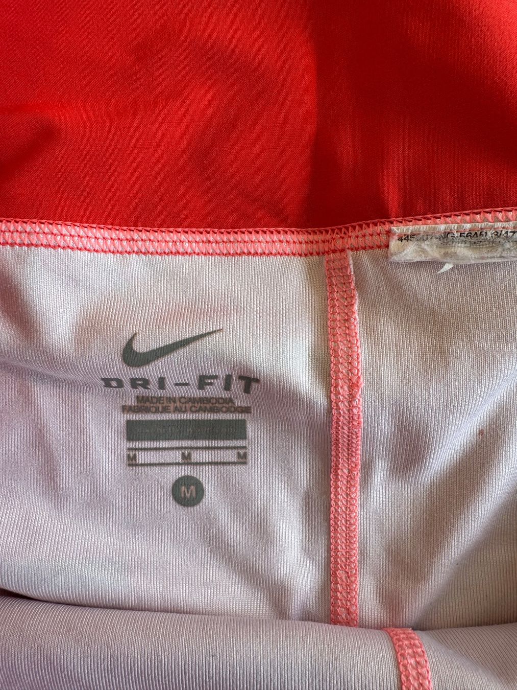 Nike Kleiderpakete: Nike Tennis Set, Grösse M – Gebraucht aus Zürich von rahelitas 3