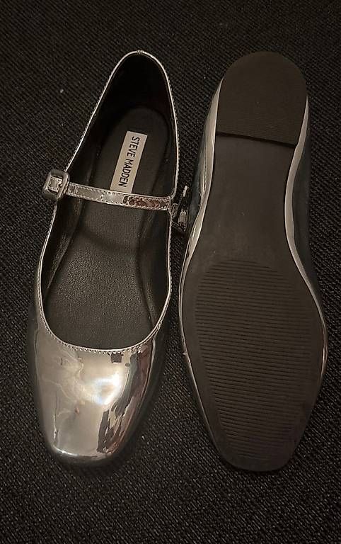 Chaussures femmes: Steve Madden Silver, Reflective Ballerinas – D'occasion à Wabern par adr_ps77