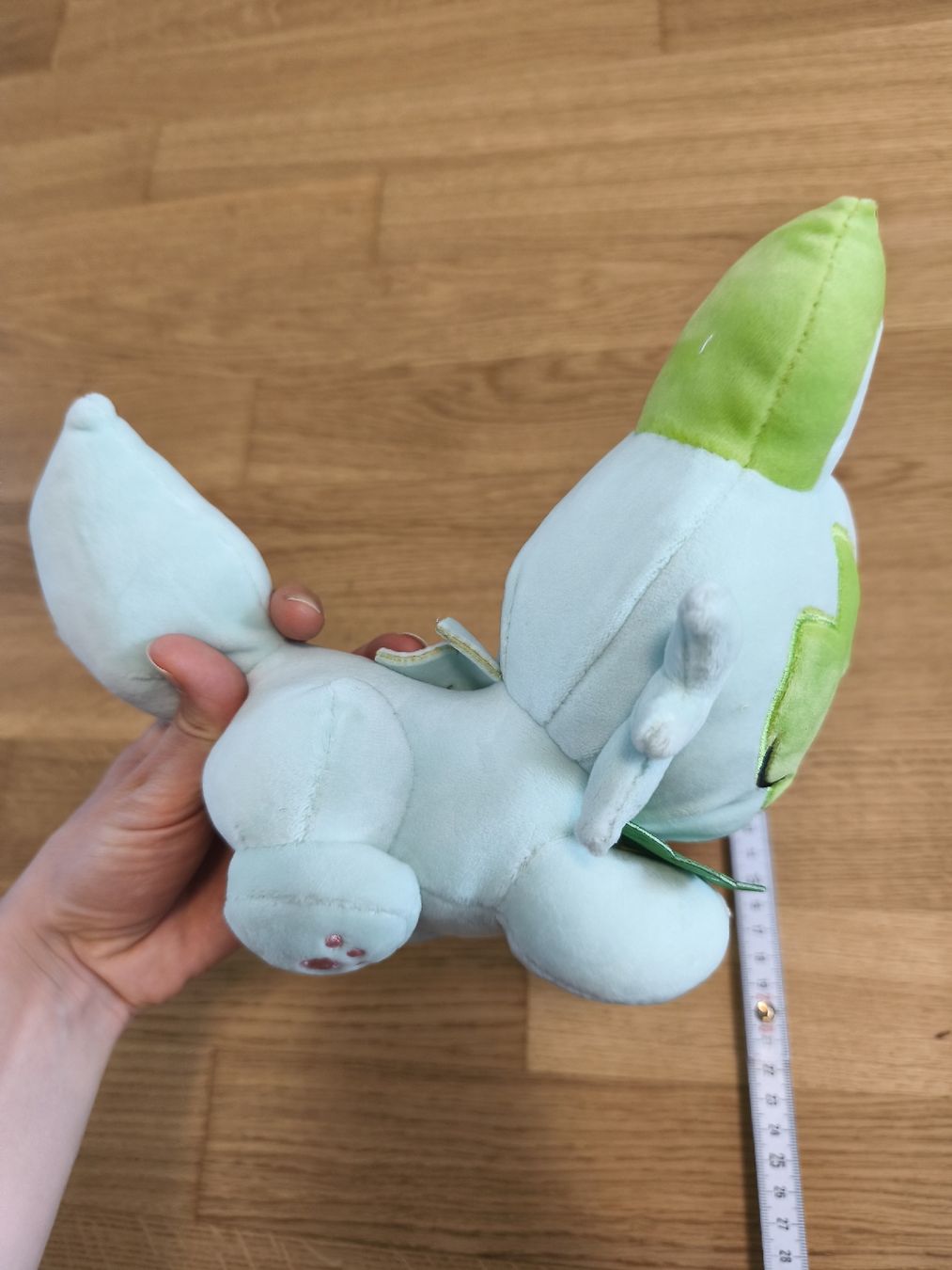 Pokémon Giocattoli: Neues Pokémon Sprigatito Plüschtier – Nuovo (secondo la descrizione) da Näfels venduto da ChocolateMuffin 3