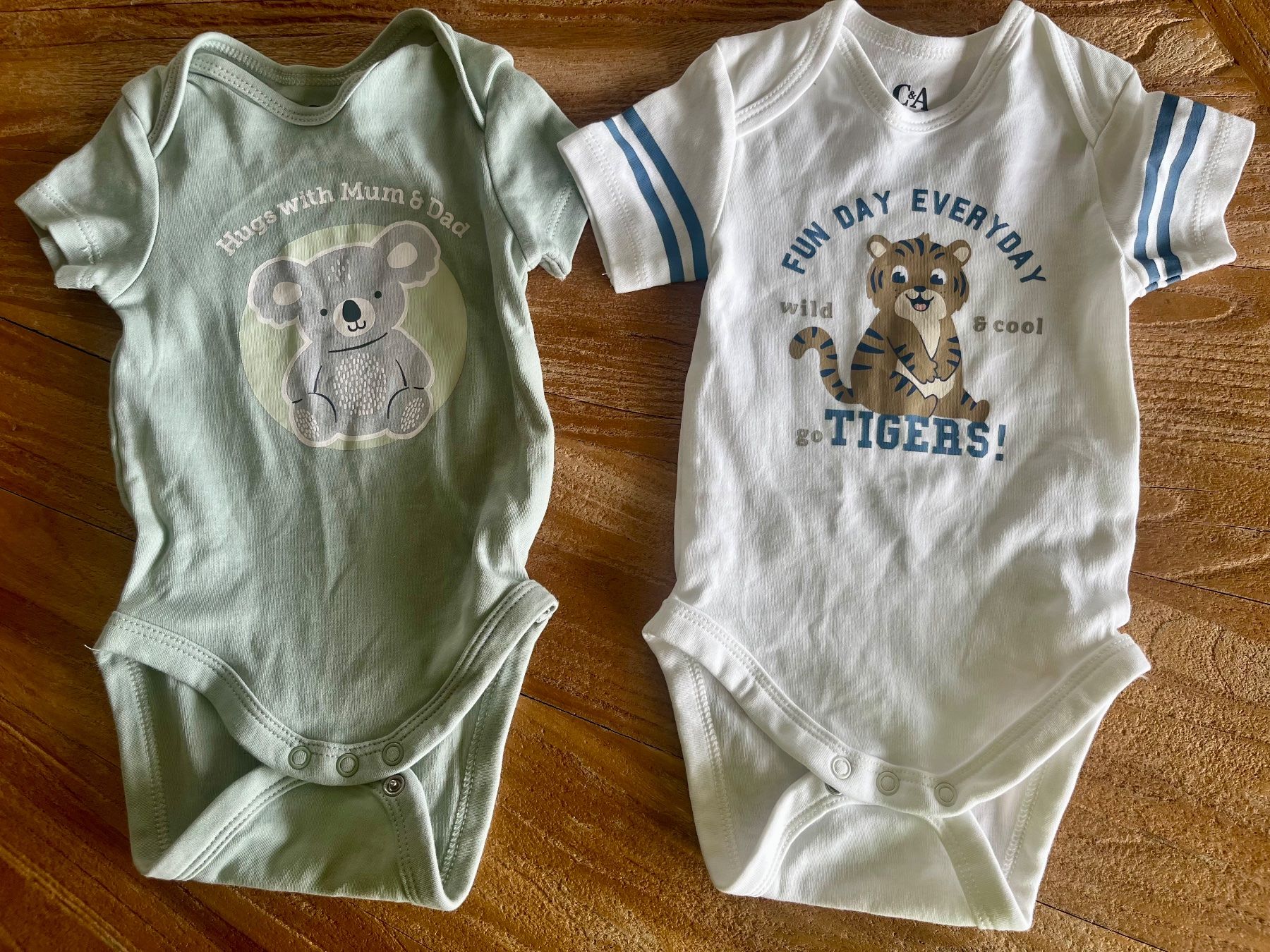 Strampler: Sommer Strampler & Body Baby Gr. 68 "NEU" – Neu (gemäss Beschreibung) aus Wallisellen von Romina83 1