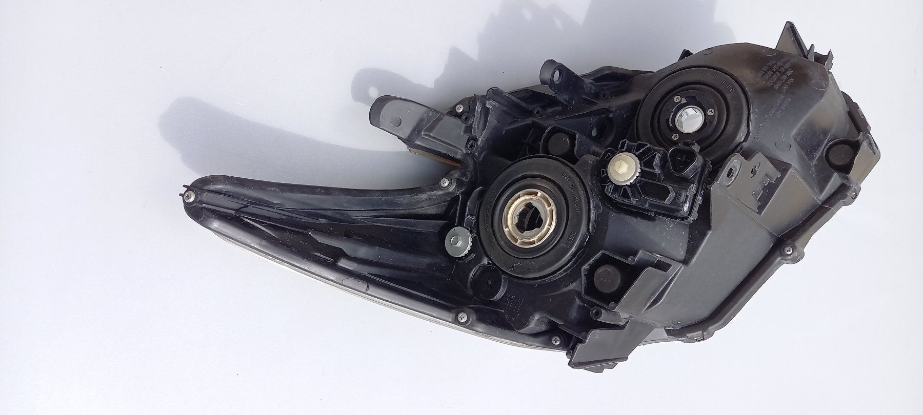 Fari: Toyota Prius Scheinwerfergehäuse vorne links – Usato da Ebikon venduto da Romei23 5